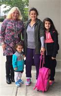 Walk_to_school_(6)-6